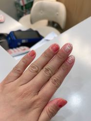 -进巍美甲美睫店