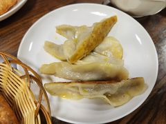 -马市街食它汤店(解放路店)