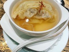 花胶灌汤饺-皇朝会.经典传统粤菜(外滩店)