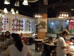 大堂-还是那家•秘制活鱼现烤•香辣美蛙(独墅湖邻里中心店)