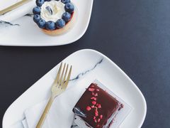 -UNI UNI(环亚凯瑟琳店)