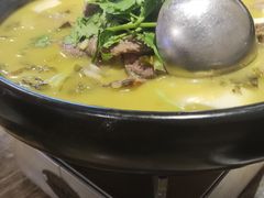 -香山湖家家宴(中山陵店)