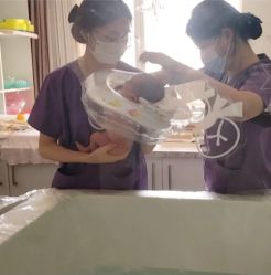 -月之旅·尊 高端月子会所(科馨别墅一店)