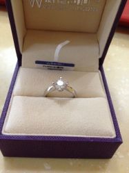 -威德钻石-克拉钻大本营(南京东路店)