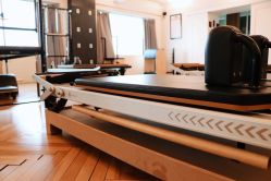 -无界瑜伽普拉提