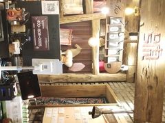 -老牌坊云南鱼豆花火锅(爱建店)