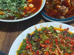 -爆好吃夜市大排档·乐山江湖菜(中心城总店)