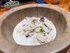 -滇香肴·云南菜蒸汽石锅鱼(云南北路店)