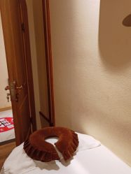 点击看大图 -芳朵美容养生SPA