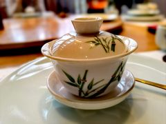 -荷风细雨·中国茶宴(世纪大道店)