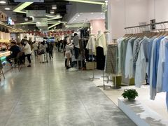 -兴旺欧韩城(上海兴旺国际服饰城店)