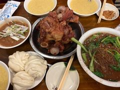 -王记酱骨头馆(新华路一店)