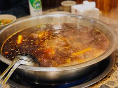 -肖肖酸萝卜鱼火锅(总店)