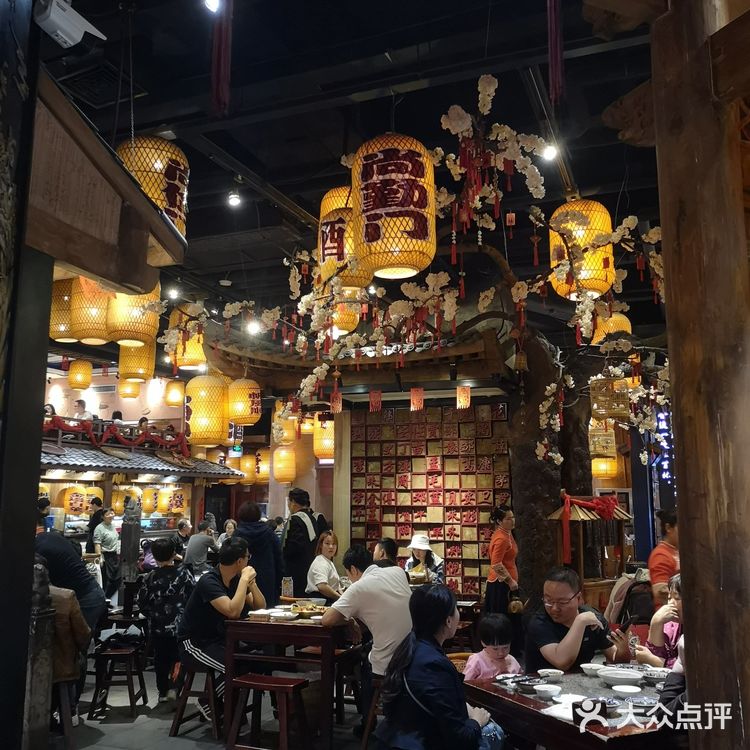 再一次来到长安大排档，上次去的是赛格店，这次去的是印