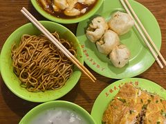 -三镇民生甜食馆(胜利街总店)