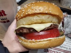-The Habit Burger Grill 哈比特汉堡(爱琴海店)
