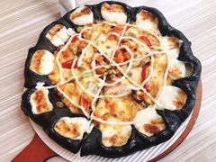 WOW烤肉黑比萨-必胜客(桂林中山店)