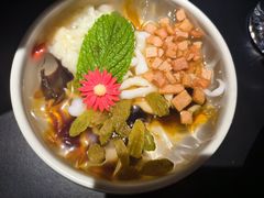 -麻六记(凤凰汇店)