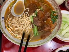红烧牛三宝面-金杨拉面王小吃面馆·牛三宝面·红烧牛肉粉