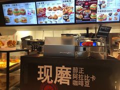 -肯德基(平江新城店)