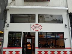 -PLAY HKPOP全息偶像演唱体验馆(威灵顿广场店)