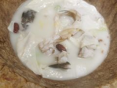 -滇香肴·云南菜蒸汽石锅鱼(云南北路店)