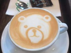 -Chom Cafe and Restaurant