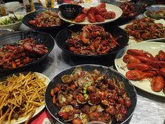 -巴厘龙虾·榜首油焖大虾(音乐学院·沿江酒馆店)