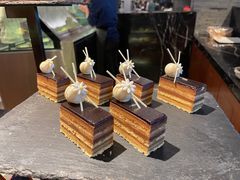-阿纳迪酒店·秘境西餐厅