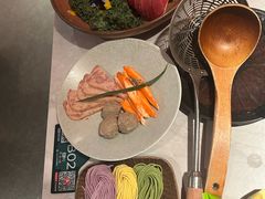 -芸山季·云南野生菌火锅(人民广场来福士店)