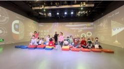 -小鸡哆哆故事屋·儿童乐园(嘉里城店)