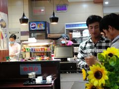 -华味家大食堂(安远路店)