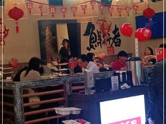 门面-左庭右院鲜牛肉火锅(金山万达店)