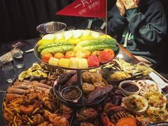 -日进一片海.生腌海鲜火锅.宵夜烧烤(三里屯总店)