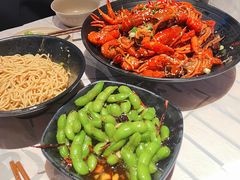 -巴厘龙虾·榜首油焖大虾(音乐学院·沿江酒馆店)