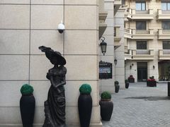 -鲁邦国际风情街(麦世达韩国精品百货店)