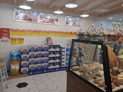 -光明牛奶棚(南泉店)