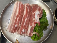 -围炉肉舍丹东海鲜烤肉·烤活鳗(步行街店)