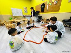 -神奇科学家STEAM科学实验科创赛事机器人编程逻辑思维MadScience(长宁来福士校区)
