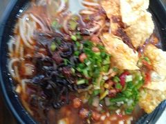 -柳大厨螺蛳粉(人民路总店)