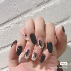 -Pink You美甲洗眉纹绣定制中心