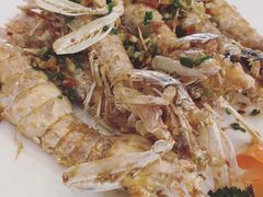 -鹏城人家海鲜酒家·23年老字号(较场尾店)