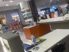 -镜客眼镜(浦江欢乐颂店)