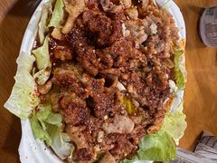水煮肉片-三居鲁味坊黄焖鸡(山大路店)