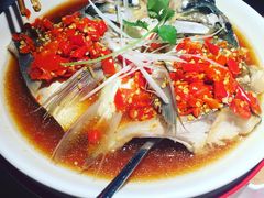 剁椒鱼头-湘阁里辣(南岭购物广场店)