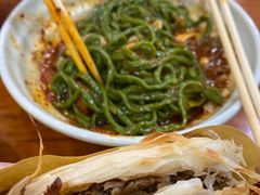 -手擀菠菜面(西康路店)