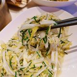 本碳水胃表示一份手工拉面不够吃！大盘鸡鸡肉可以少一点[抱拳]
