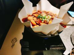 -穹六人间 people 6(岳阳路店)