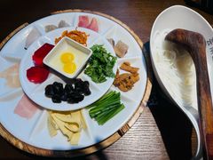 -芸南道·过桥米线(昆明老街旗舰店)