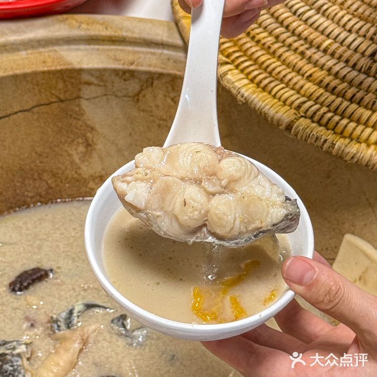 在上海，这家蒸汽石锅鱼真的没有对手！